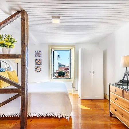 Apartment Beguest Cozy Flat Sant 'ana Lisbon